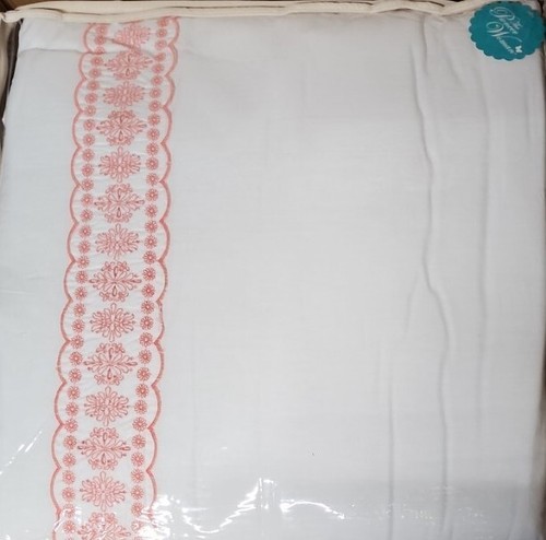 Pioneer Woman ~ WHITE EYELET ~ 4 Piece ~ KING SIZE Comforter Set ~ 96" x 110" - Picture 11 of 11