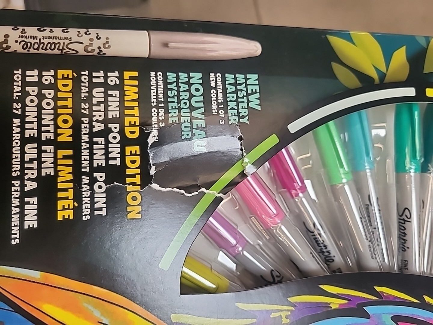 Limited Edition Sharpie Set Of Fine AND Ultra Fine Permanente Markers 27 Pcs