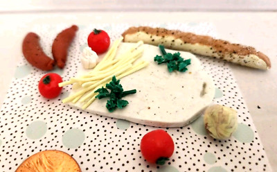 7pc. Clay Spaghetti, Tomatoes, Basil, Cutting Board, Sausages, Onion (Miniatures