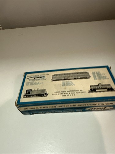 VARNEY HO Scale M-K-T "THE KATY" #96450 Single Door Box Car Train - Picture 15 of 15