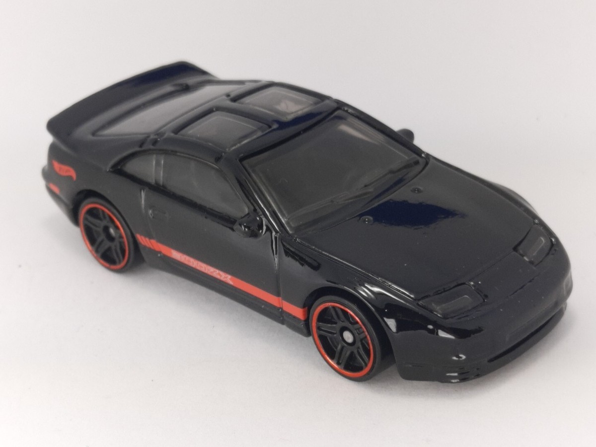 ☆ 1/64 Diorama Item Amazon.com: 1:64 Scale Diorama Collection with LED Lighting