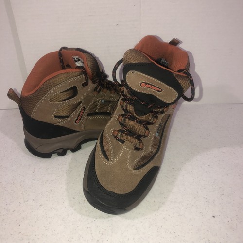 hi tech hiking boots size 6 Dry tech 