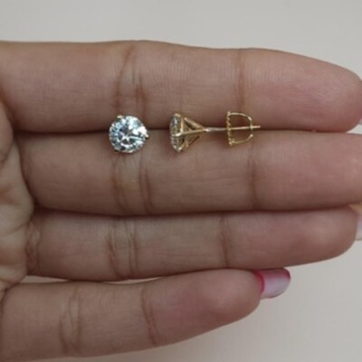 18 Kt Gold 5 Kt 3 Krappen Martini Lab Grown Diamant Ohrstecker