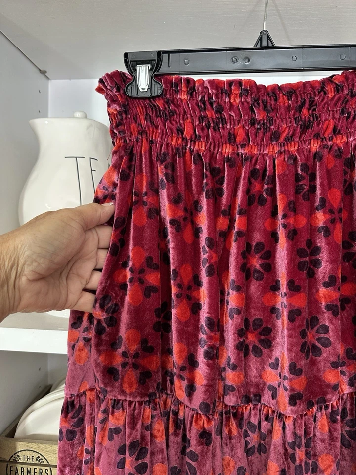 Maxi Falda Anthropologie Somerset Terciopelo Floral Calada en Niveles Pequeña para Mujer’s Foto 4 de 4