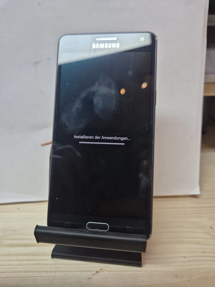 Samsung Galaxy A5 (2016) · 16GB, Foto 1 von 2