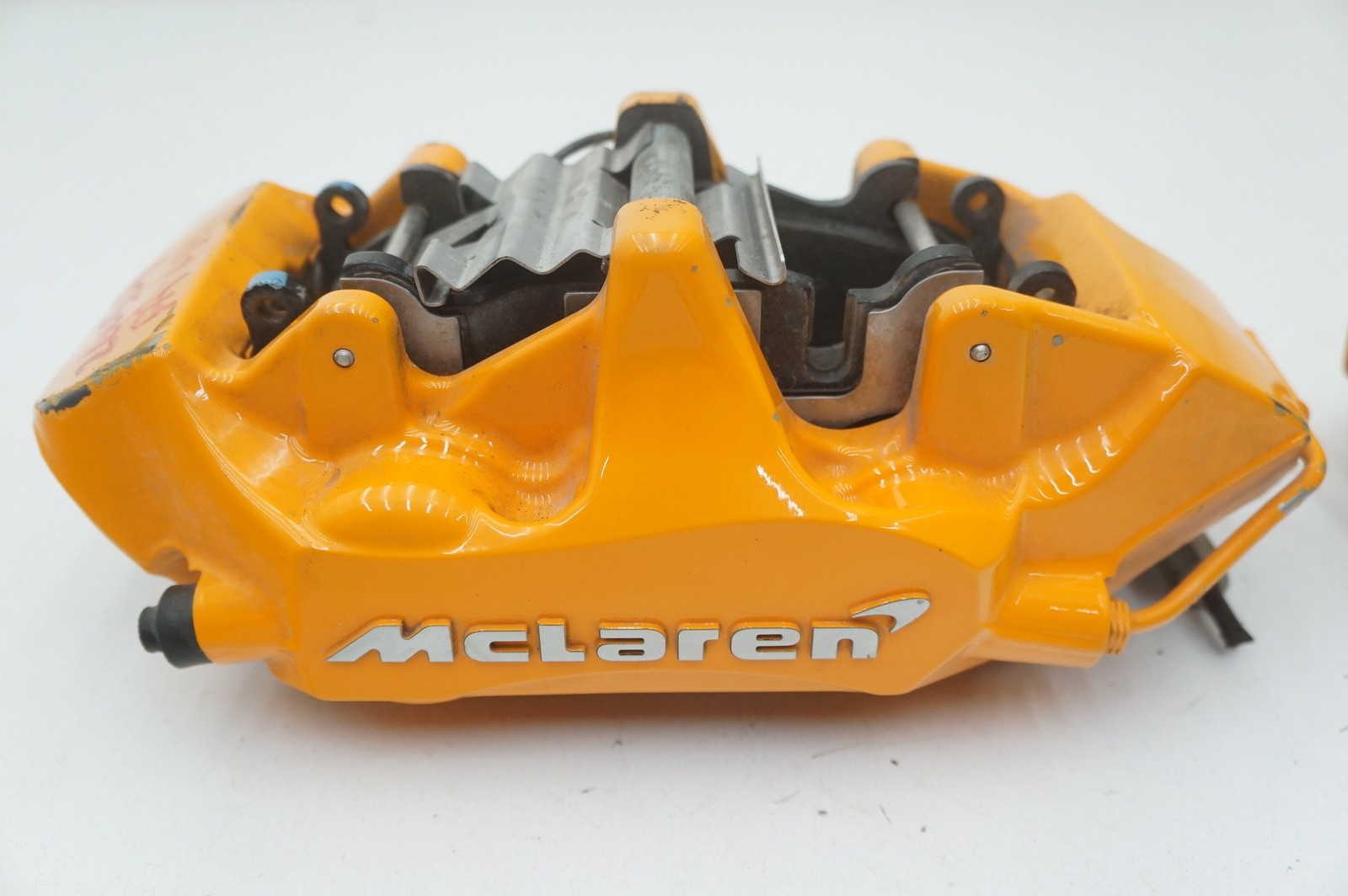 McLaren GT 2022 FRONT+RIGHT Brake caliper P/N 14CA111CP