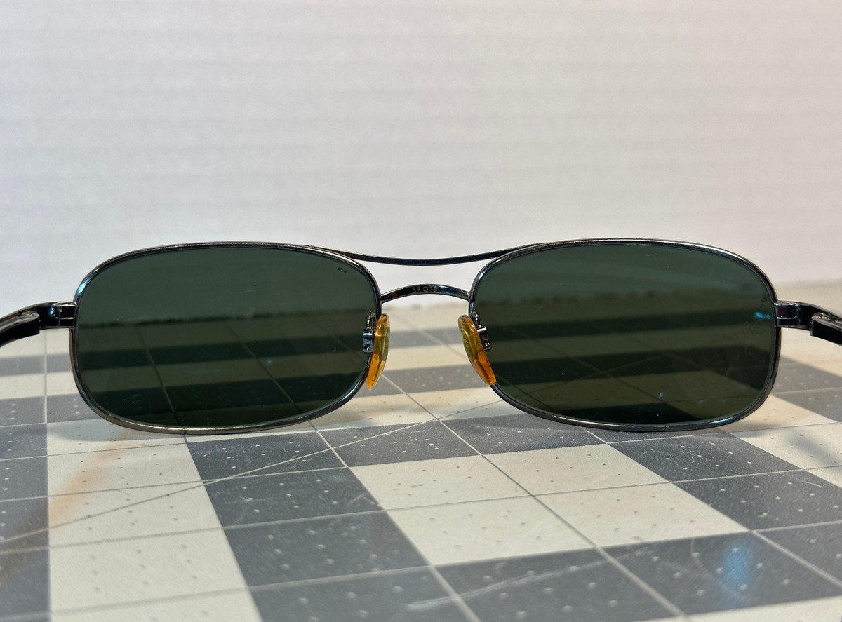 Giorgio Armani Vintage Gunmetal Frame Aviator Sunglasses 681 1144 Sz Small GIORGIO ARMANI 678 1144 Italy Gold Gunmetal VINTAGE Aviator  main image 3