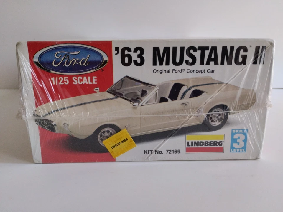 Model Kit 1/25 Lindberg Ford Mustang ll 1963  Kit. No.72169 - Immagine 2 di 4