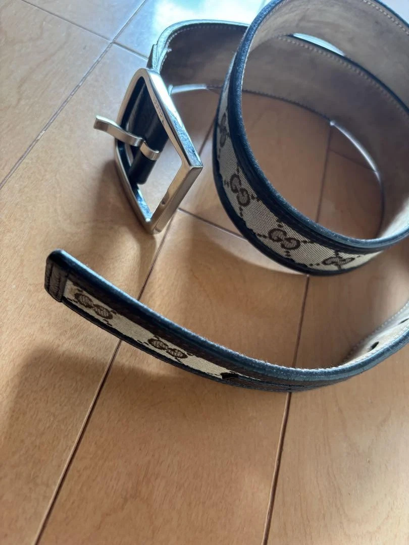 Ceinture imprimée logo GUCCI beige noir