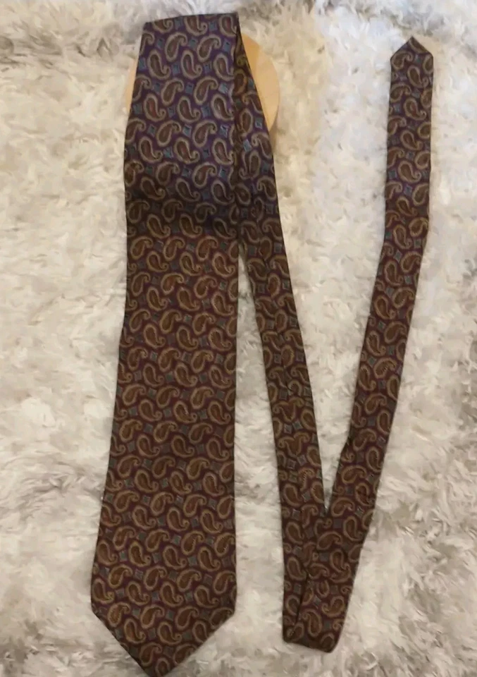 Corbata Karl Lagerfeld seda cachemira púrpura/verde hecha en EE. UU. de lujo 56" X 4" Foto 4 de 4