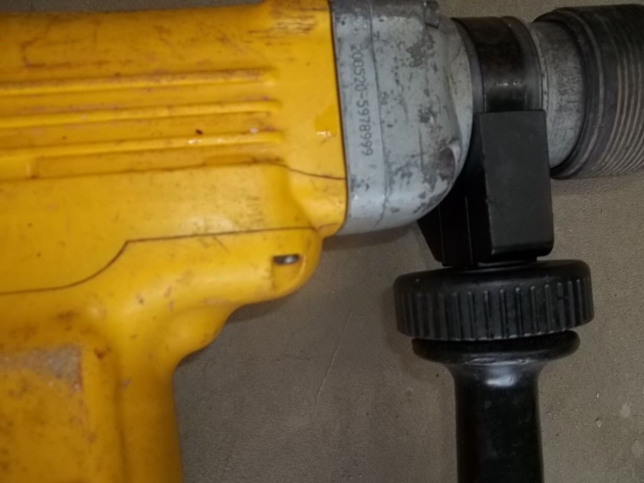 used  dewalt 25600 corded hammer-drill