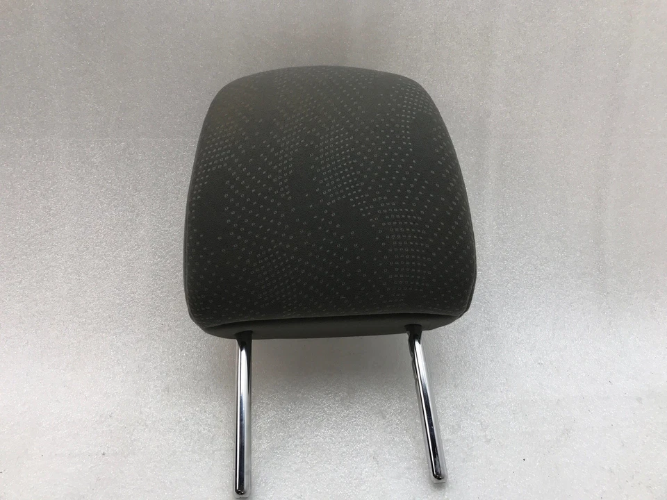 2013 TOYOTA PRIUS V Passenger Side Right Light GRAY Headrest - OEM - Image 2 of 4