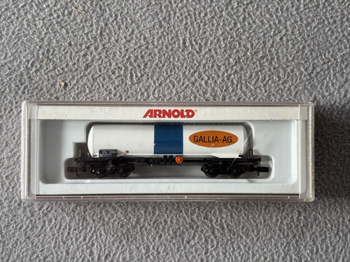 Arnold 4367 Spur N Kesselwagen weiß/blau ´GALLIA-AG´ Epoche 4 | Zustand: Gebraucht