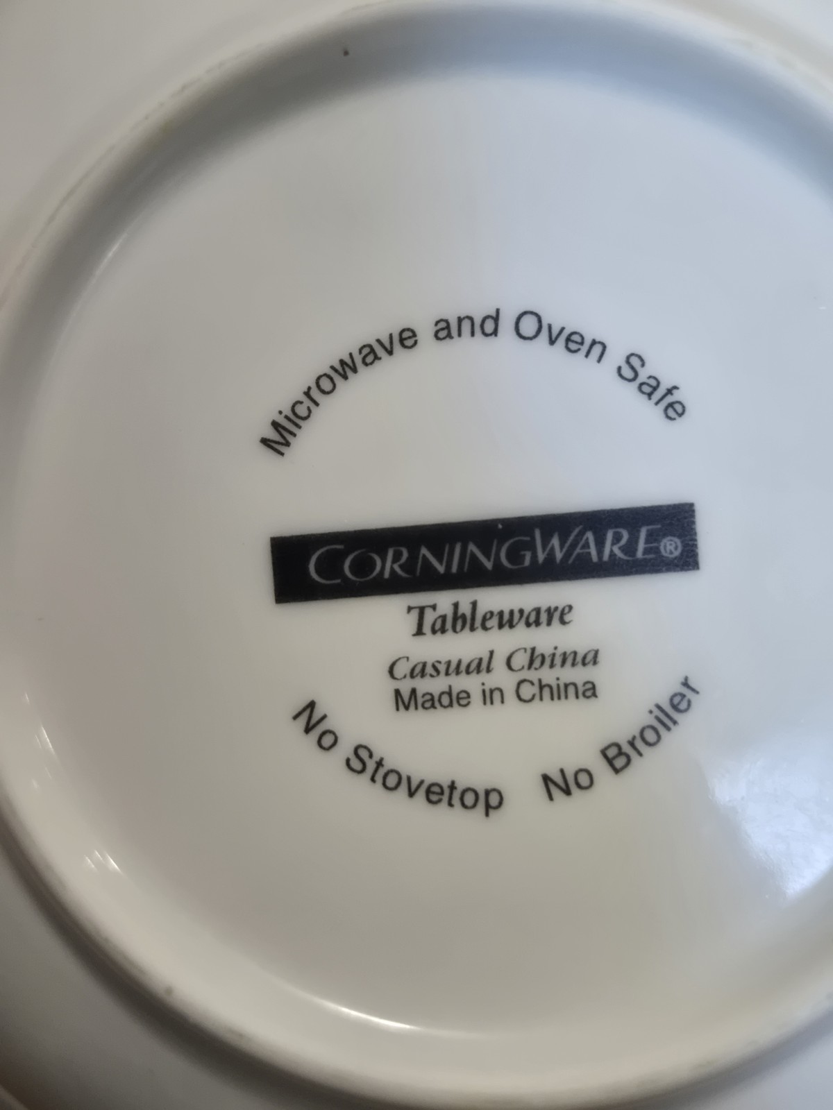 CorningWare Tableware FRENCH WHITE Stoneware 4 PC. Place Setting