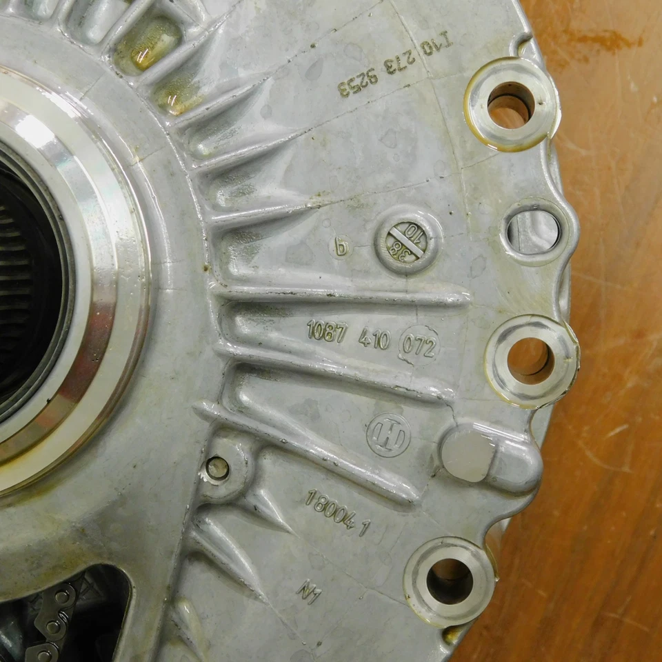 Bomba de aceite fluido transmisión automática 09-12 Audi A4 S4 A5 Q5 1067410072 OEM Foto 3 de 4