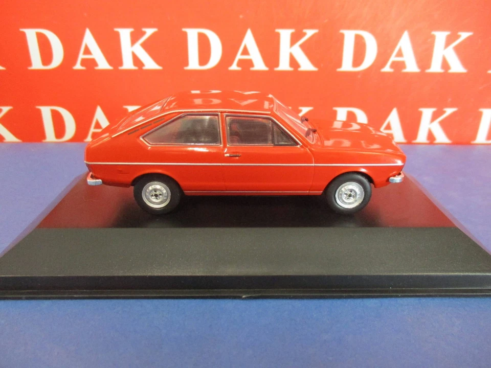 Die cast 1/43 Modellino Auto Volkswagen Passat L 1974 - Immagine 4 di 4