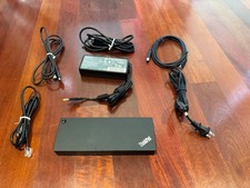 Lenovo ThinkPad 40AC Thunderbolt 3 Docking Station DBB9003L1 w/AC Adapter