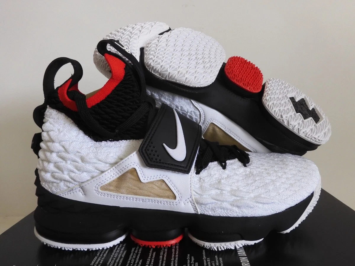 Lebron 15 top diamond turf white