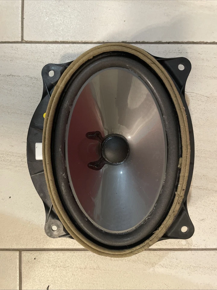 Altavoz coche LEXUS RX350-450h Mark Levinson 86160-0E070 Foto 2 de 3