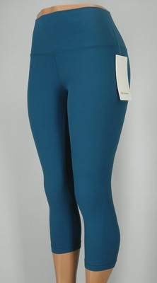 NEW LULULEMON Align Crop 21\