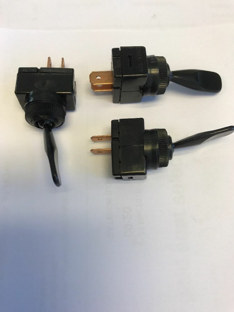 GENERIC - Interruttore a Levetta Vintage Due Posizioni 20amp 12volt Nuovo 1pz Made in England - Immagine 1