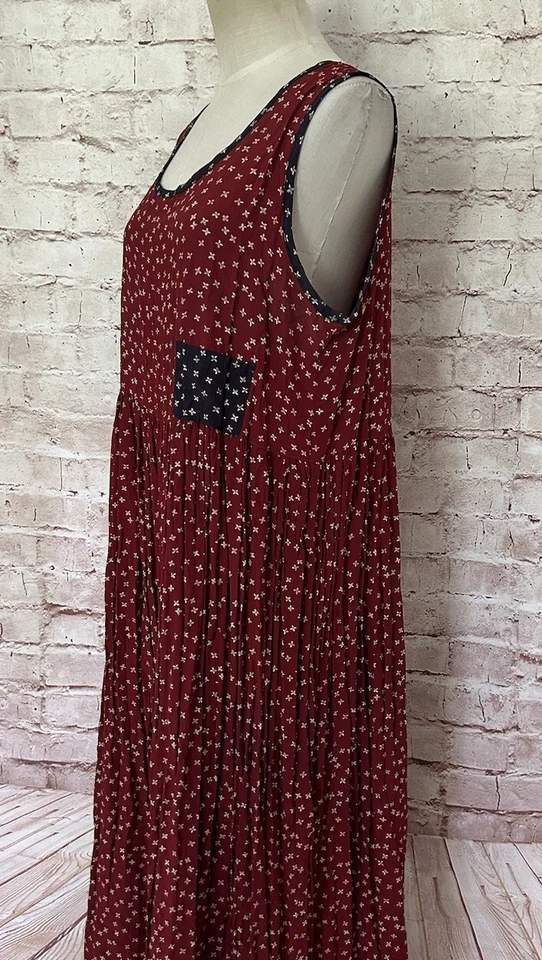 Vestido Karen Kane 8 Vintage Ditsy Años 90 Floral Sin Mangas Cottage Granate Crepé Foto 2 de 4