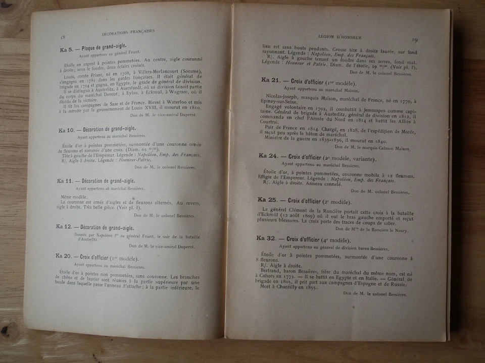 Décorations, Médailles, Monnaies et Cachets du Musée de L'Armée *1912* - Image 2 of 4