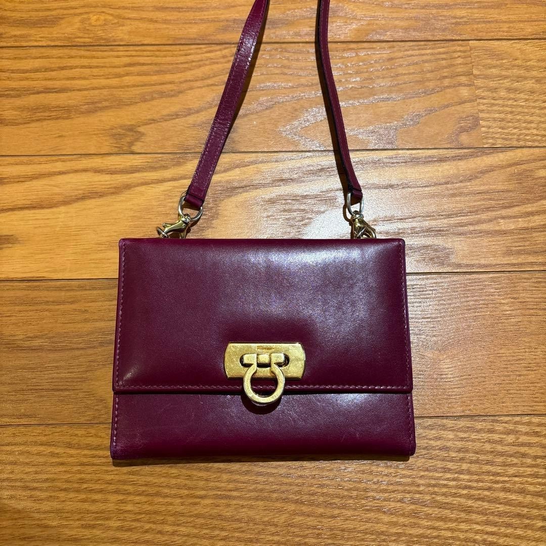 Salvatore Ferragamo Leather Bordeaux Shoulder Bag Wallet Gancini Used from Japan