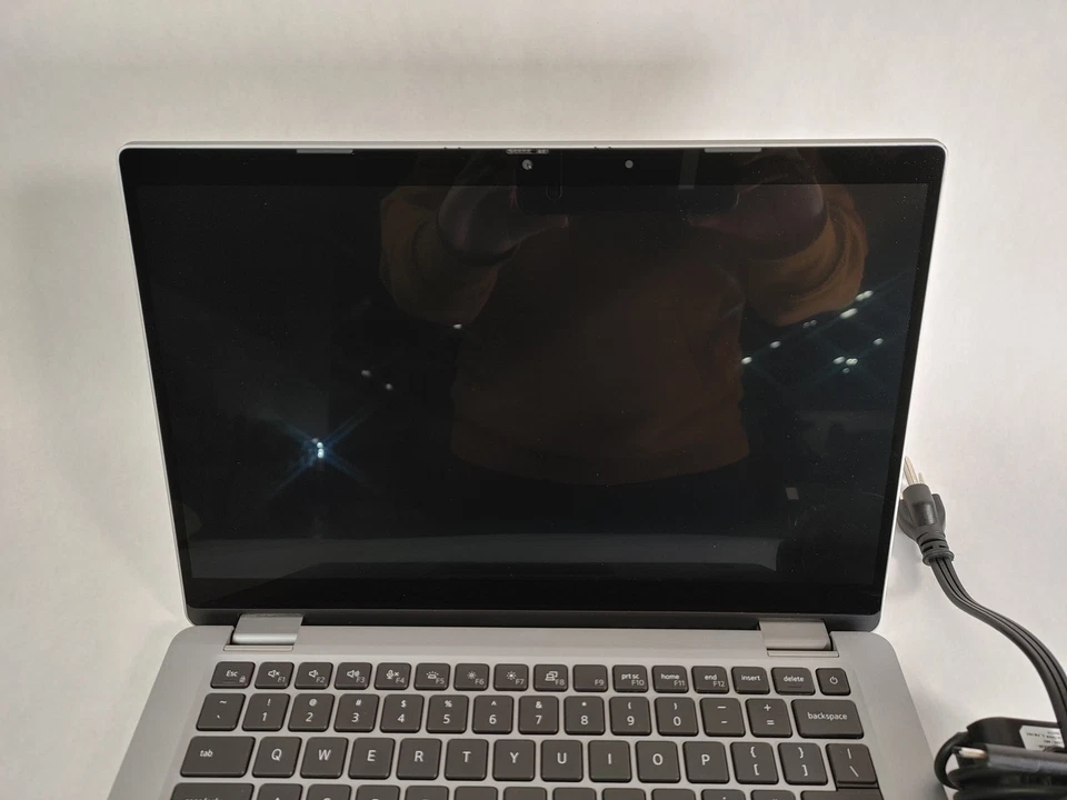 Dell Latitude 5330 Core i7-1265U 1.80 GHZ 16 GB 512 GB Nvme Windows - Immagine 4 di 4