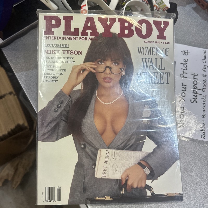 Playboy Magazine August 1988 Women of Wall Street - Mike Tyson Interview 