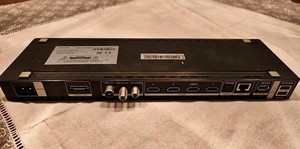 BN91-19644A Samsung One Connect Box SOC1000M inkl Netzteil Top Zustand