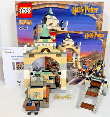 LEGO (4714) Harry Potter: Gringotts Bank - 100% Complete w/ Box 