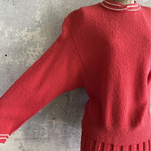 Vintage 1940s 50s Pink Bouclé Wool Ribbed Knit Dress Set Sweater & Skirt Set - Picture 5 of 12