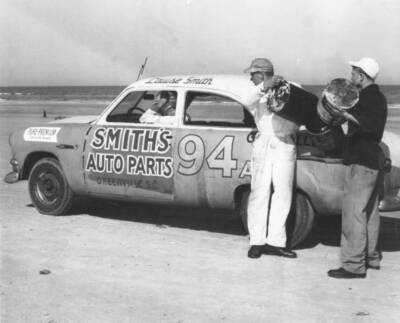 1950 Louise Smith makes pit stop her 1949 Ford NASCAR Cup race Day- Old Photo