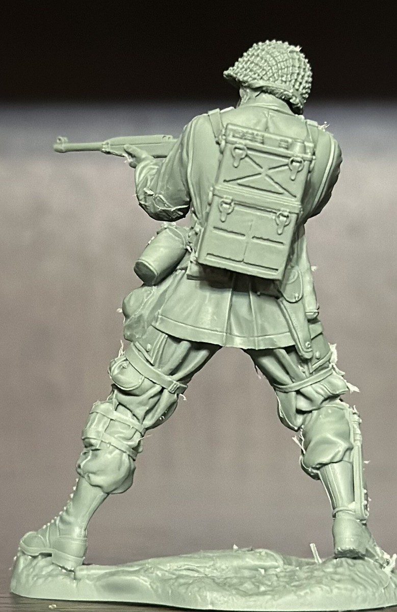 PLASTIC PLATOON 101 US Airborne division WW2 Toy soldiers 1:32 New