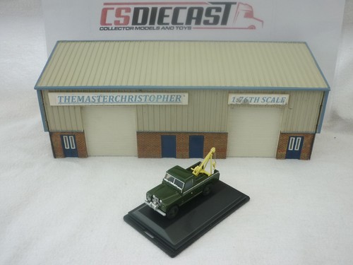 Oxford Diecast Commercials 1:76 Land Rover Tow Truck 76LAN2009 Poor packaging