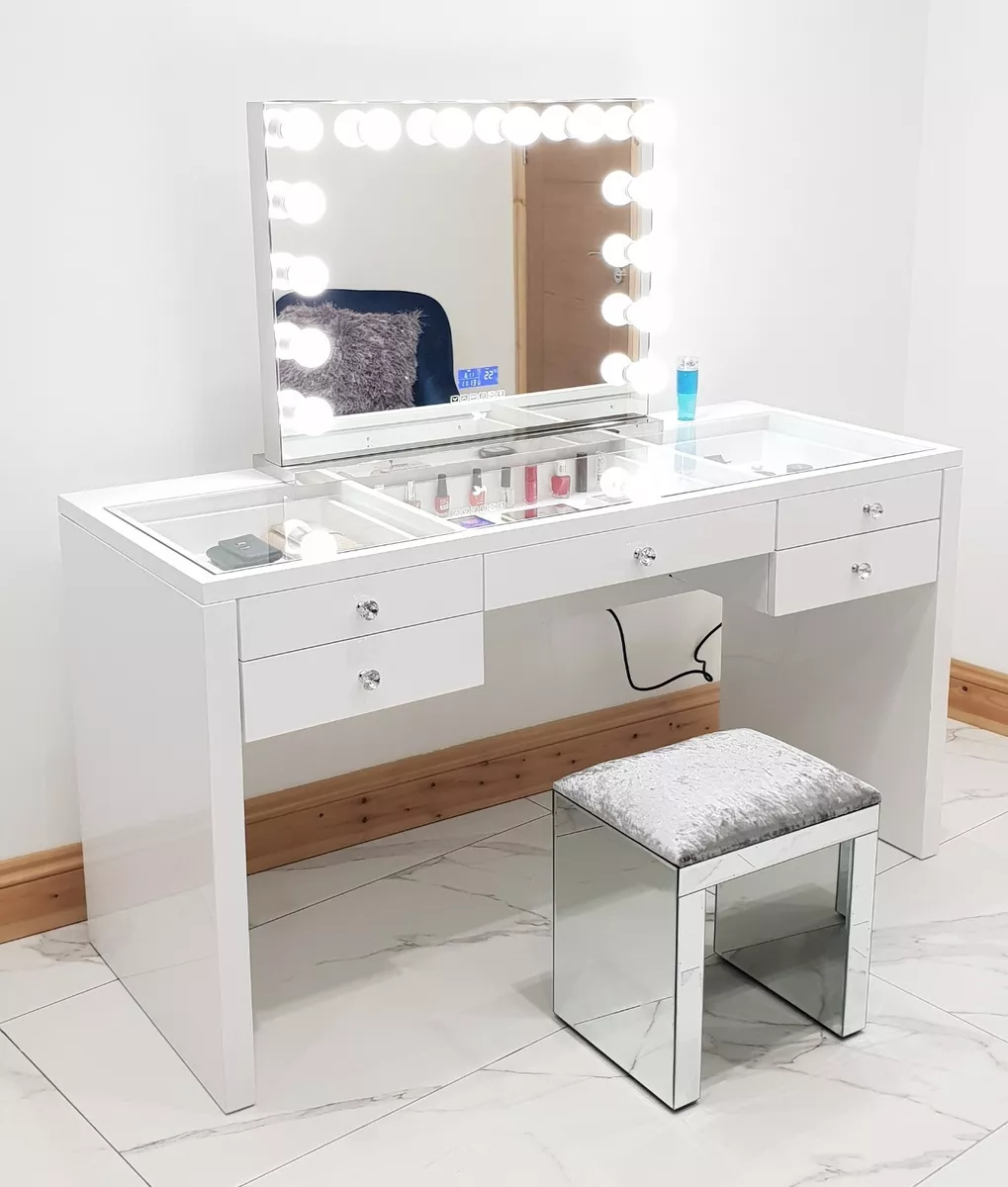 Beauty desk deals