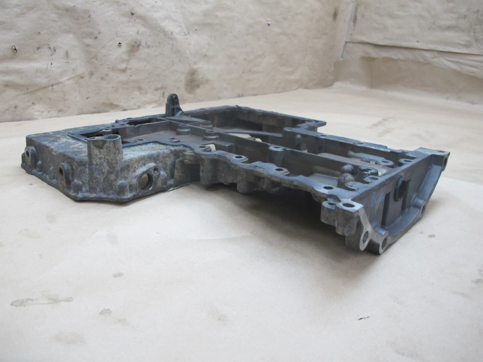 Bentley Continental Flying Spur 2006-2012 motor de 6,0 L cárter de aceite superior Foto 4 de 4