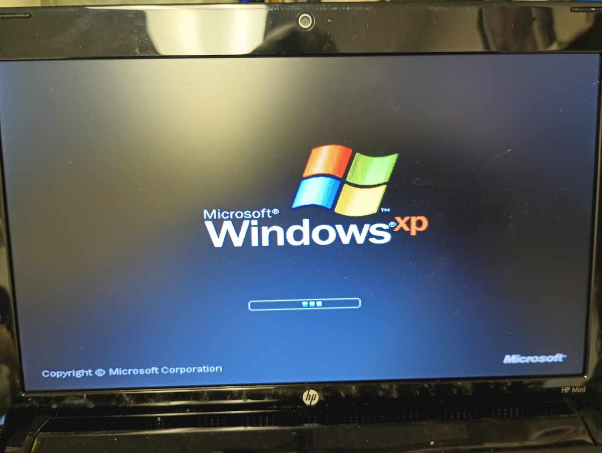 HP Mini 110-1046NR Intel Atom N270 1.6GHz 1 GB Ram 160GB HDD