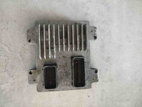OPEL CORSA A TR 91, 92, 96, 97 Motorsteuergerät ECU 55576691 1.40 31948901