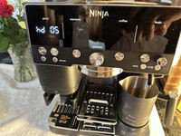 Ninja ES601UKBK Luxe Café Espresso Machine w/ Grinder & Frother