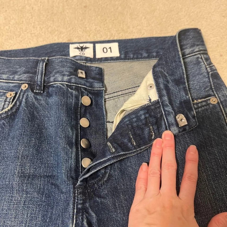 USADO [QUEDA DE PREÇO FINAL] JEANS RETO CHRISTIAN DIOR BOM - Imagem 3 de 4