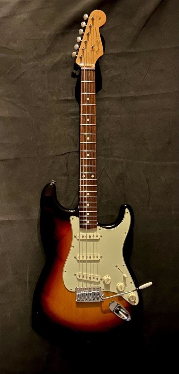 Fender Classic Series 60s Stratocaster for sale | eBay