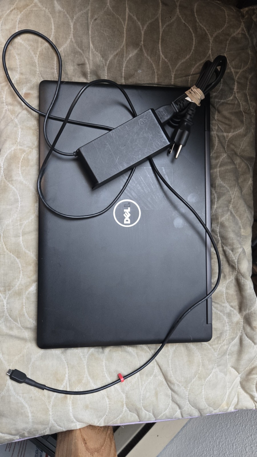 Dell 5580 Gaming Laptop with SSD and RAM