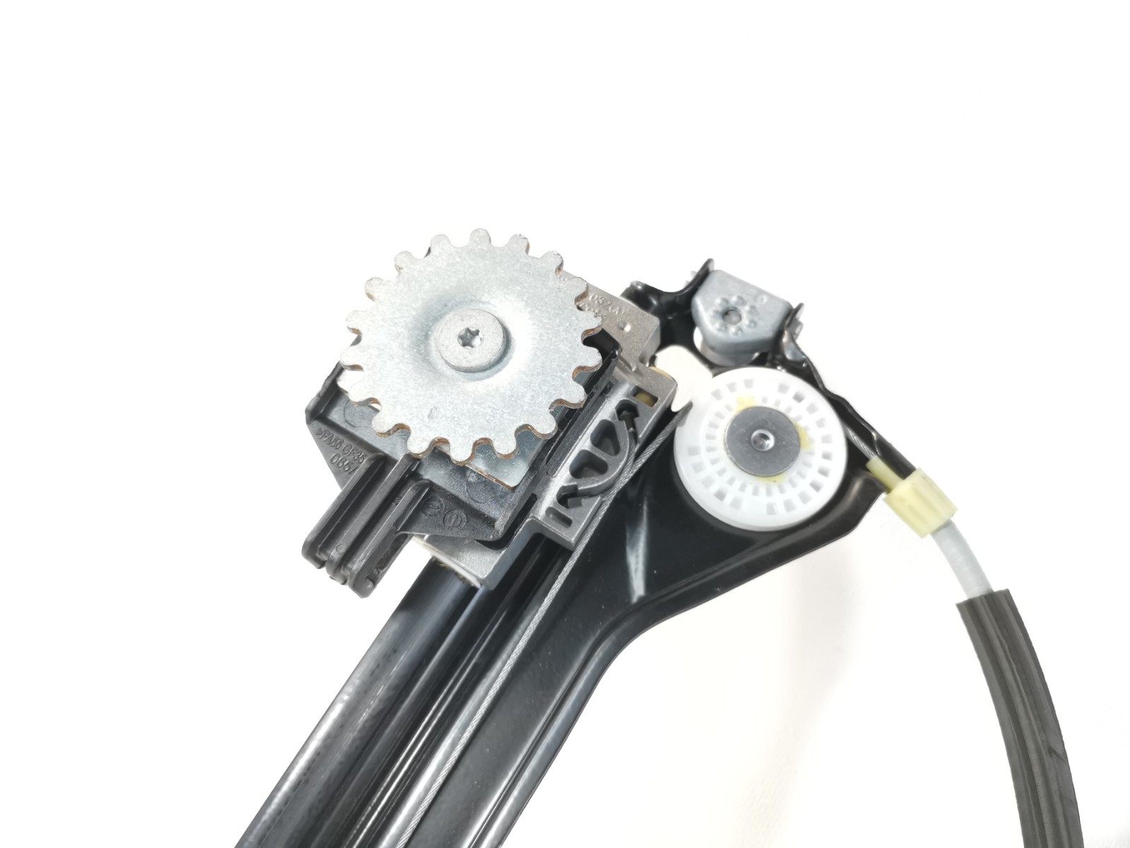 Maserati Ghibli 2018 M156E AWD 3.0 Rear Right Window Regulator Motor 670102273