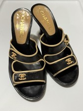 Vtg Chanel Black Leather CC Logo Sandal Heels 36