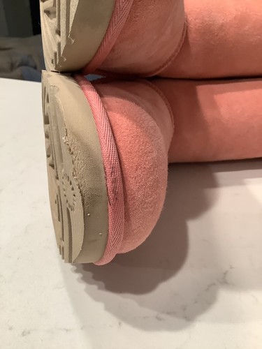 Women's Ugg Bailey Bow Short Boots Size 8 Suede Pink Shearling, Sheepskin - Picture 9 of 9