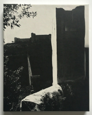 CHRISTO - PACKED TOWER - 1970 Artists & Photographs nauman warhol ruscha lewitt