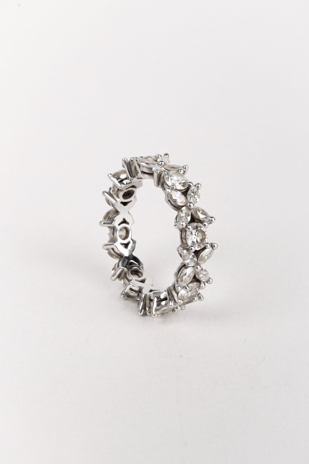 Tiffany & Co. Tiffany Victoria Diamond and Platinum Alternating Ring