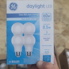 GE Daylight LED Classic Shape A19 Light Bulb 16 Pack 8.5W Replace 60W 760 Lumens